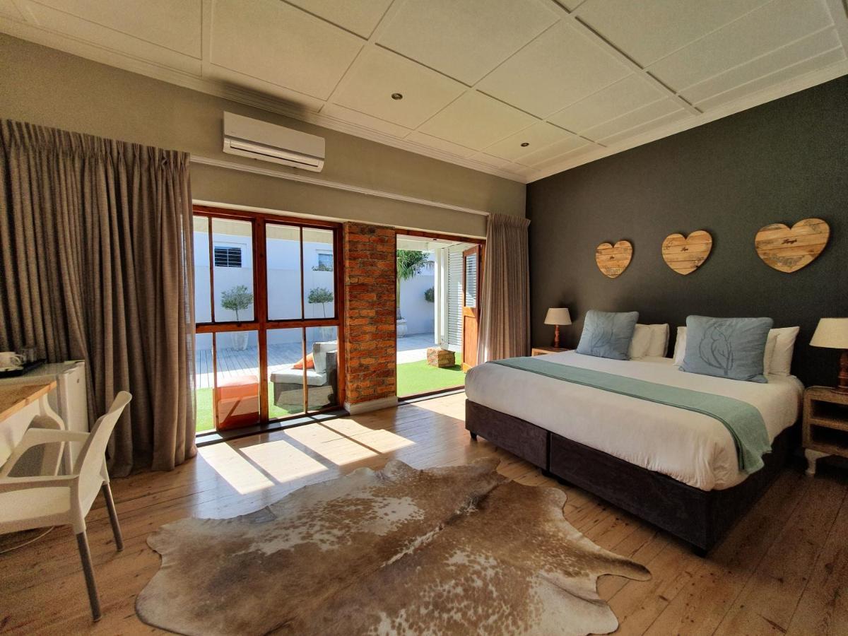 Two Fat Owls Guesthouse Джордж Экстерьер фото