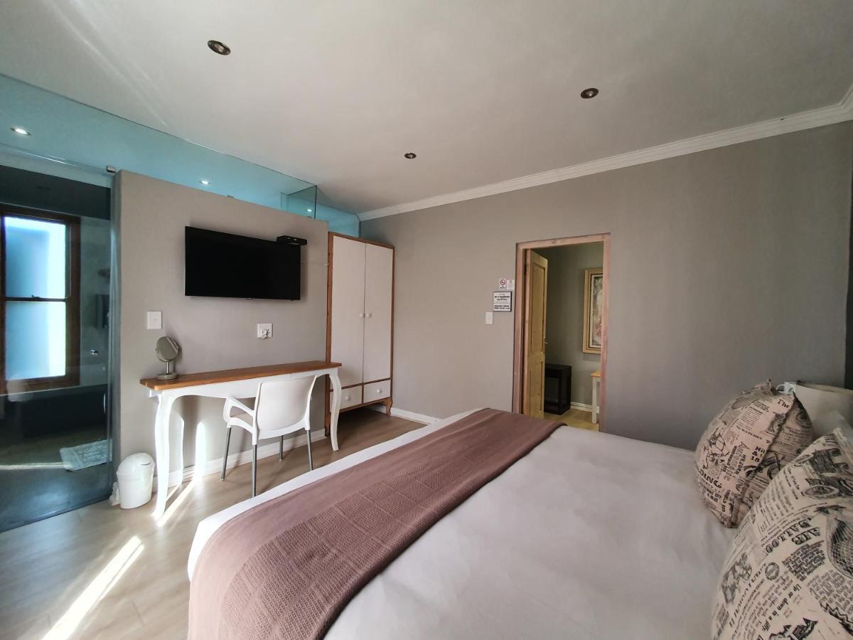 Two Fat Owls Guesthouse Джордж Экстерьер фото